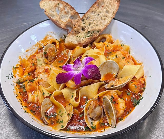 Zuppa Di Pesce.